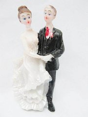 10X Embrace Bride & Groom Wedding Cake Decoration
