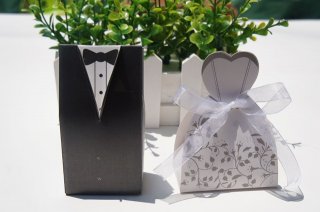 4Packs x 10Pcs Bride & Bridegroom Bomboniere Boxes Wedding Favor