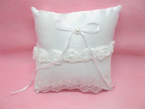1X White Rose Wedding Ring Pillow 17x17cm - Click Image to Close