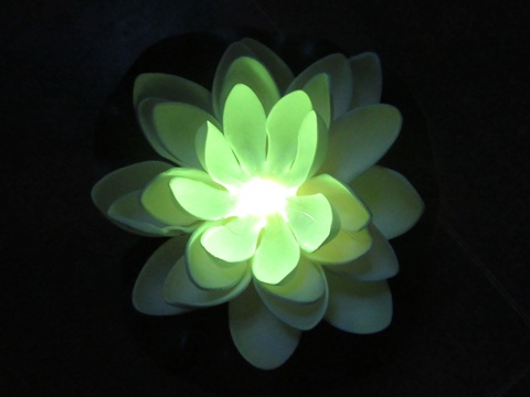 24 Light Up Ivory Floating Lotus Flower Wedding Decoration - Click Image to Close
