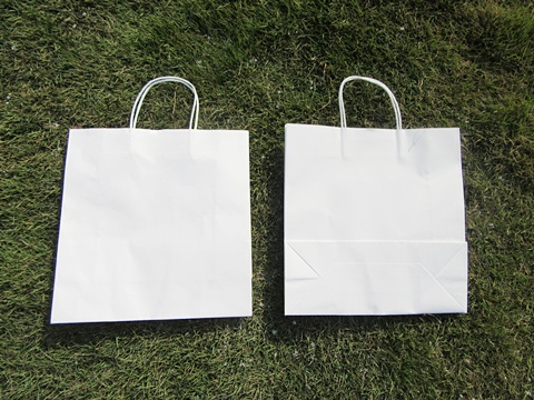 50 Kraft Paper Bags with Carrying Strap 31x30x11.5cm - Click Image to Close