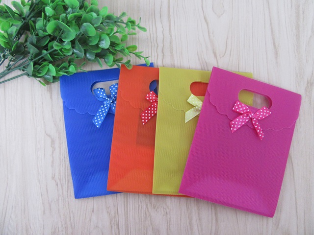 12Pcs New Gift Bag for Wedding Mixed Color 16.3x12.3cm - Click Image to Close