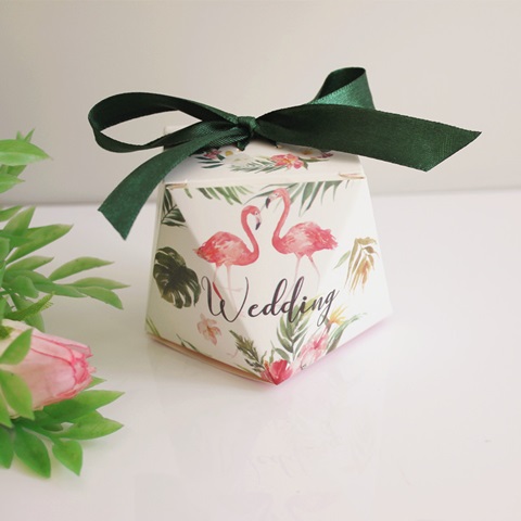 50Pcs Diamond Shape Flamingo Sweets Candy Gift Box Wedding Favor - Click Image to Close