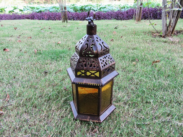 1X Hanging Tea Light Candle Holder Garden Decor Lantern Case Sta - Click Image to Close